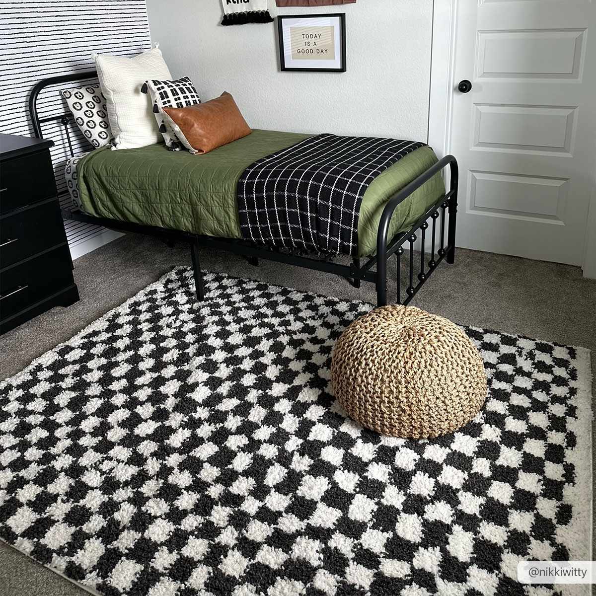 Kieu Black & White Checkered Shag Rug