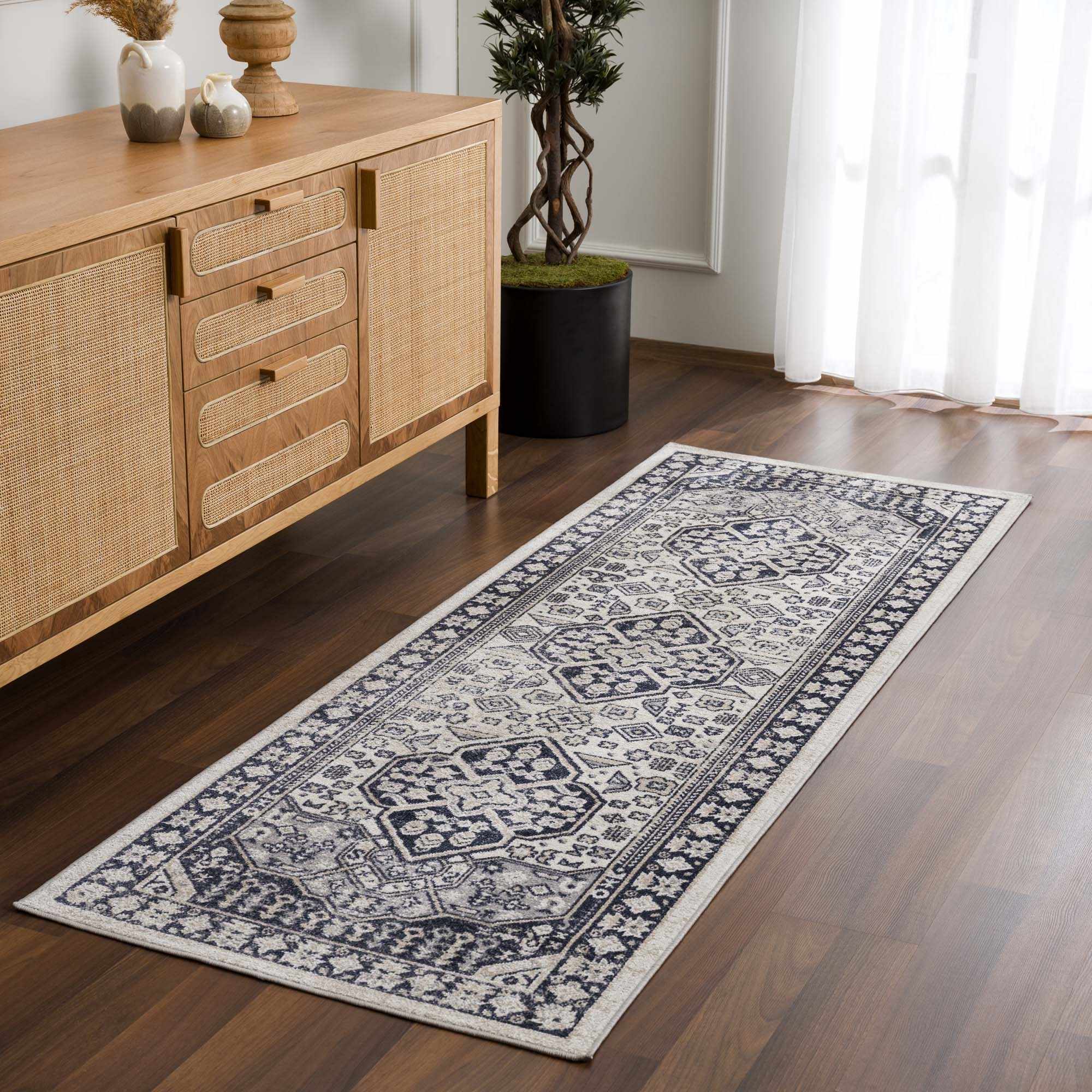 Cabacungan Cream & Gray Washable Area Rug